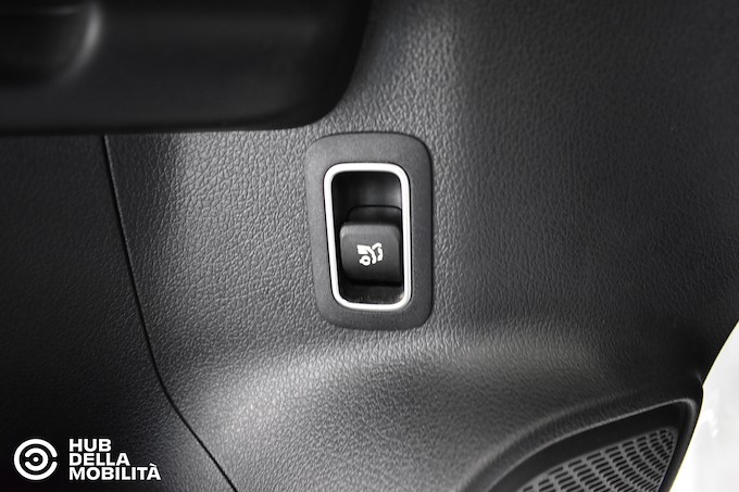 MERCEDES-BENZ B 180 d Automatic Sport